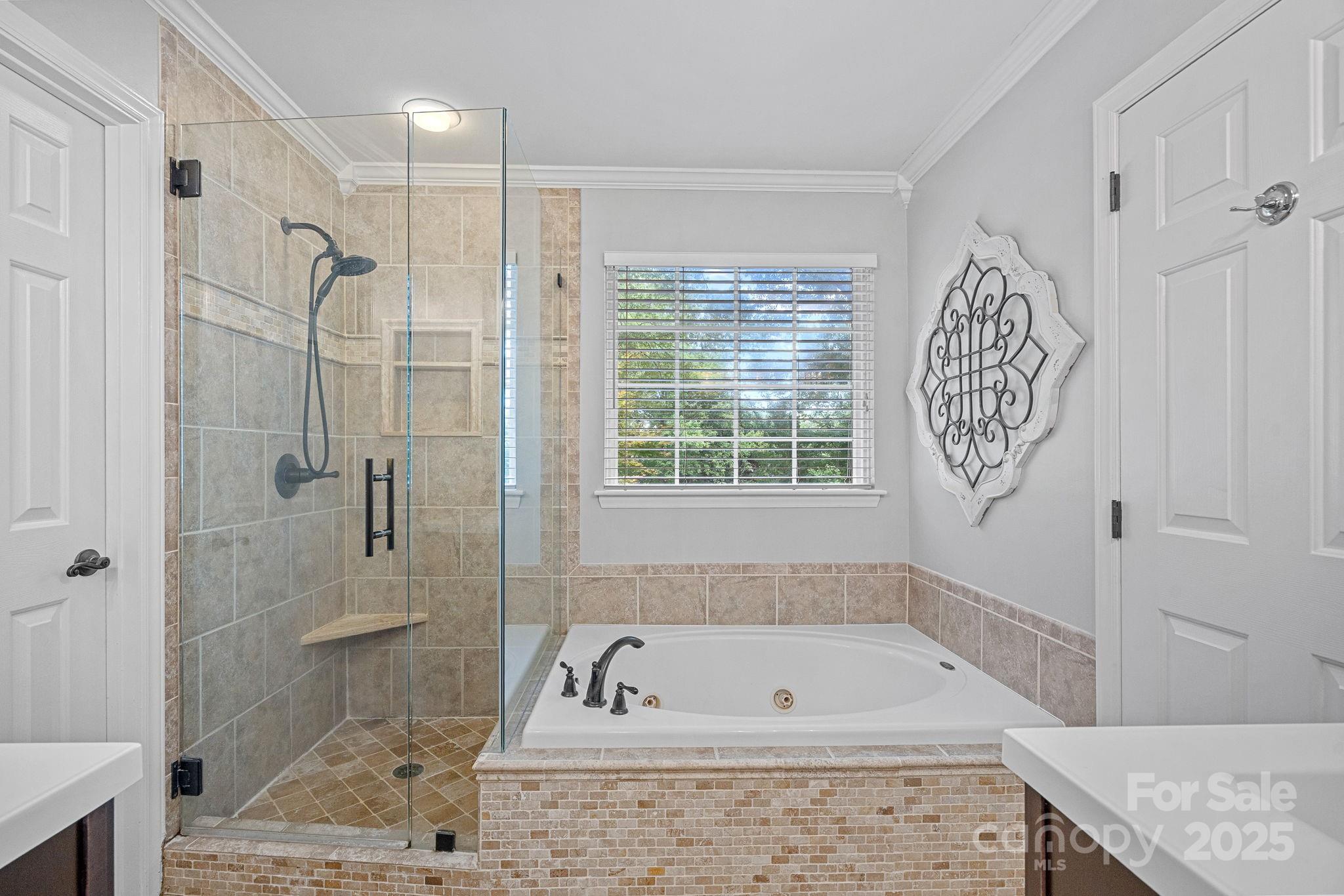 15319 Great Glen Lane