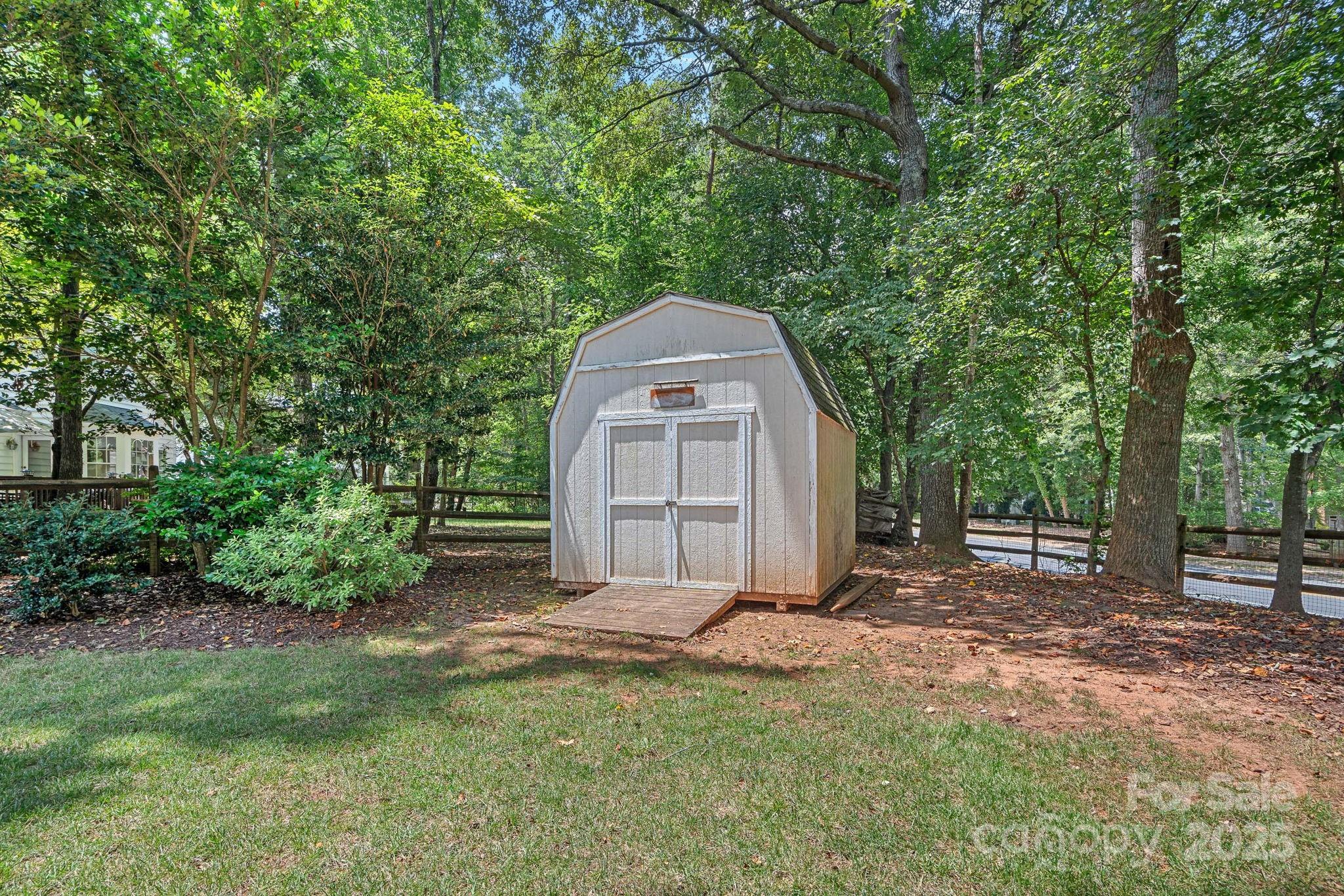 15319 Great Glen Lane