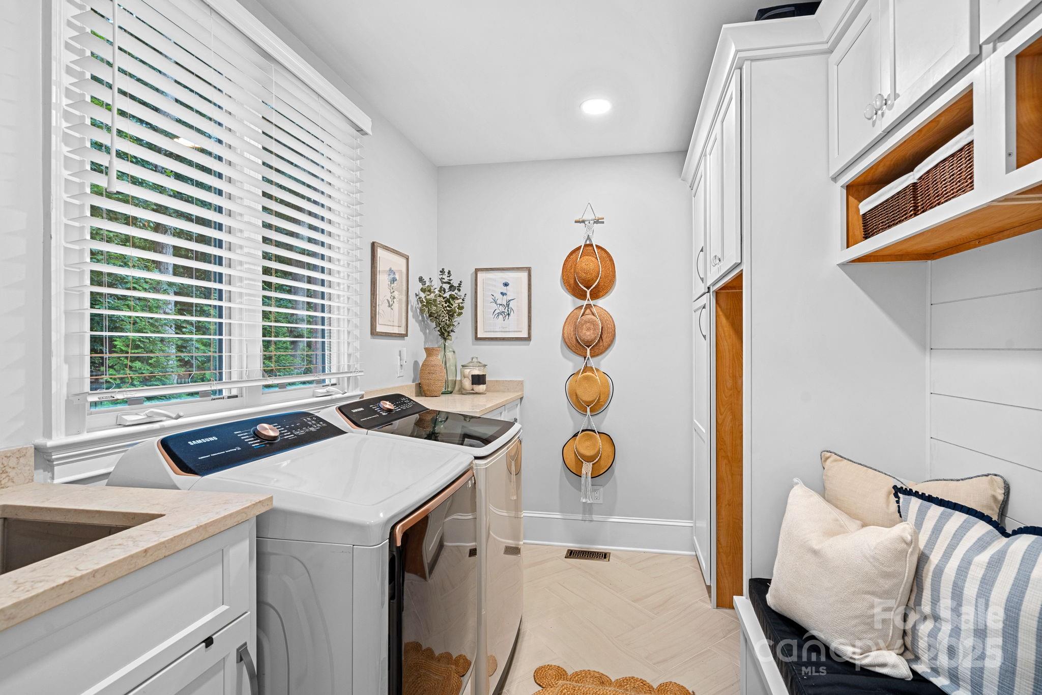 178 Shelburne Place