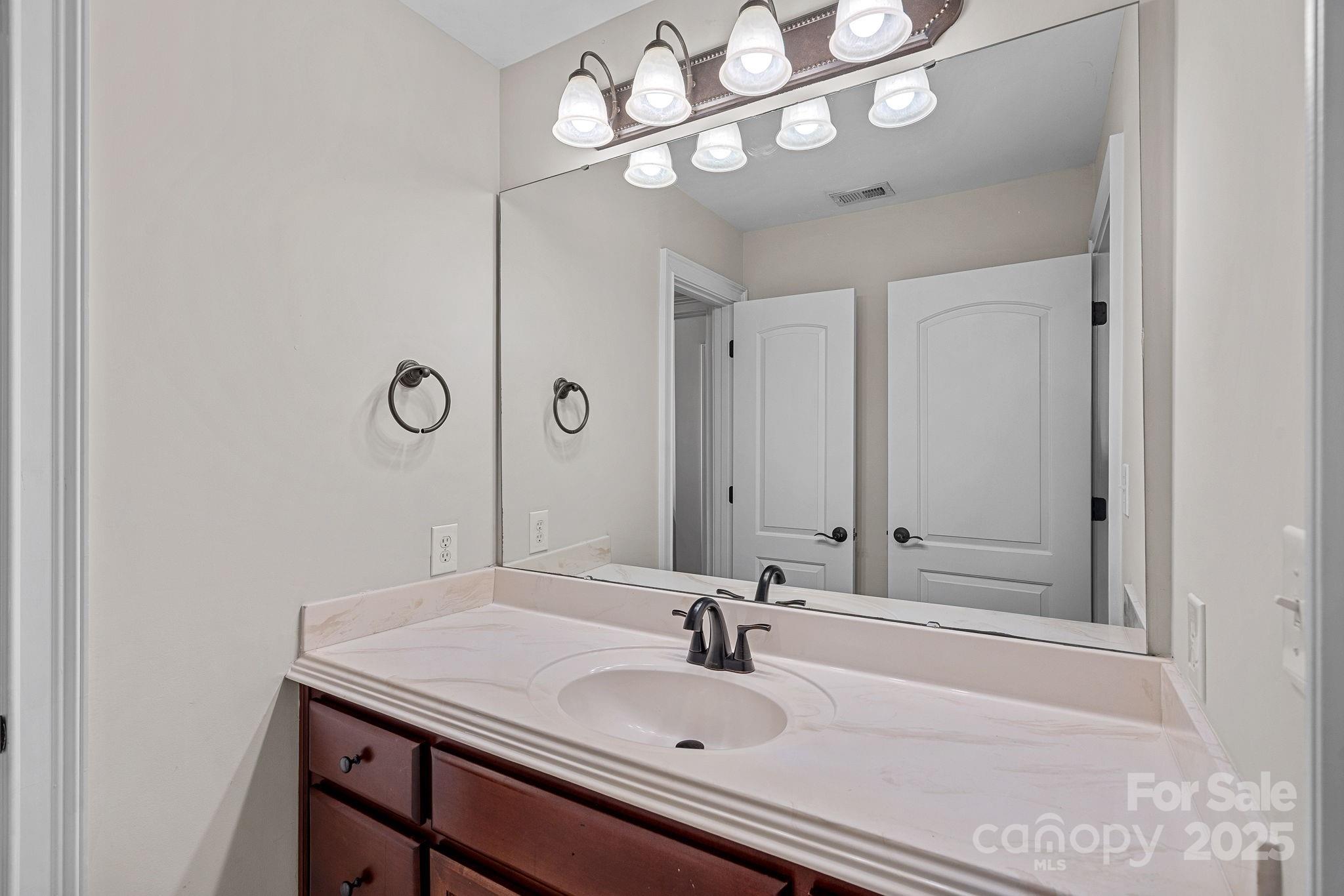 255 Honeysuckle Creek Loop