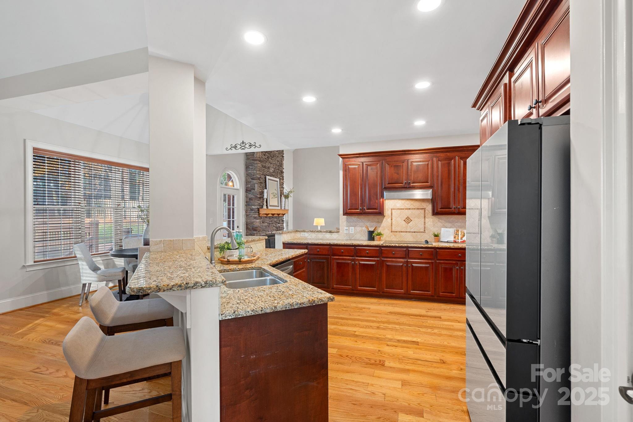 255 Honeysuckle Creek Loop