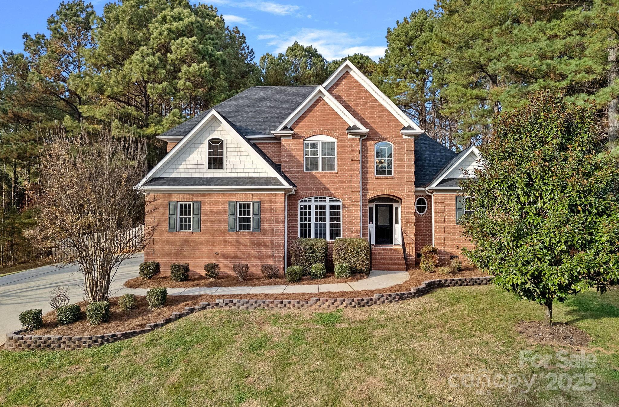 255 Honeysuckle Creek Loop