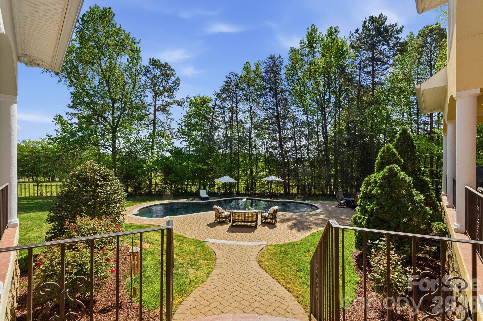 149 Vista Bluff Lane