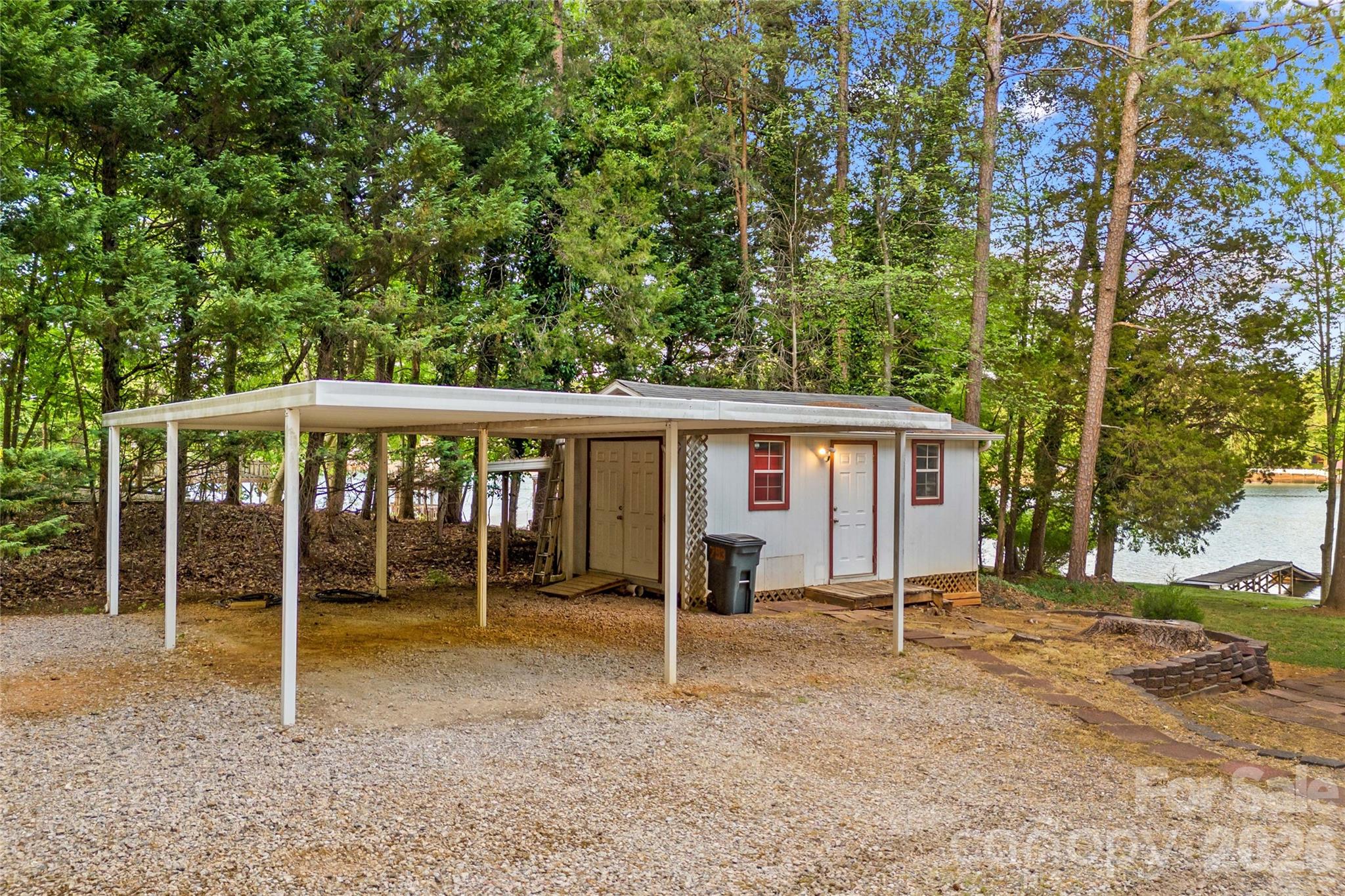 793 Kemp Road