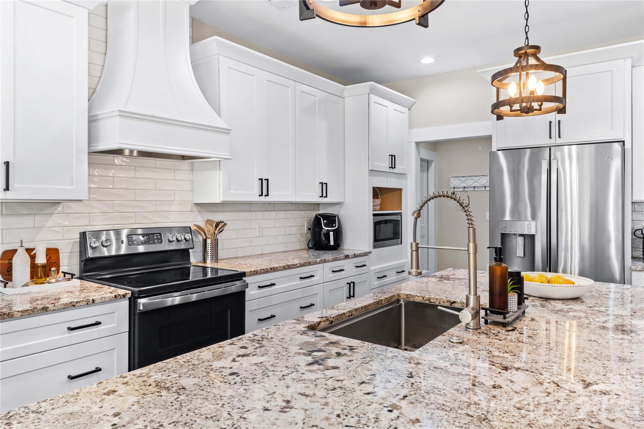 2538 Shuford Road Unit: 7