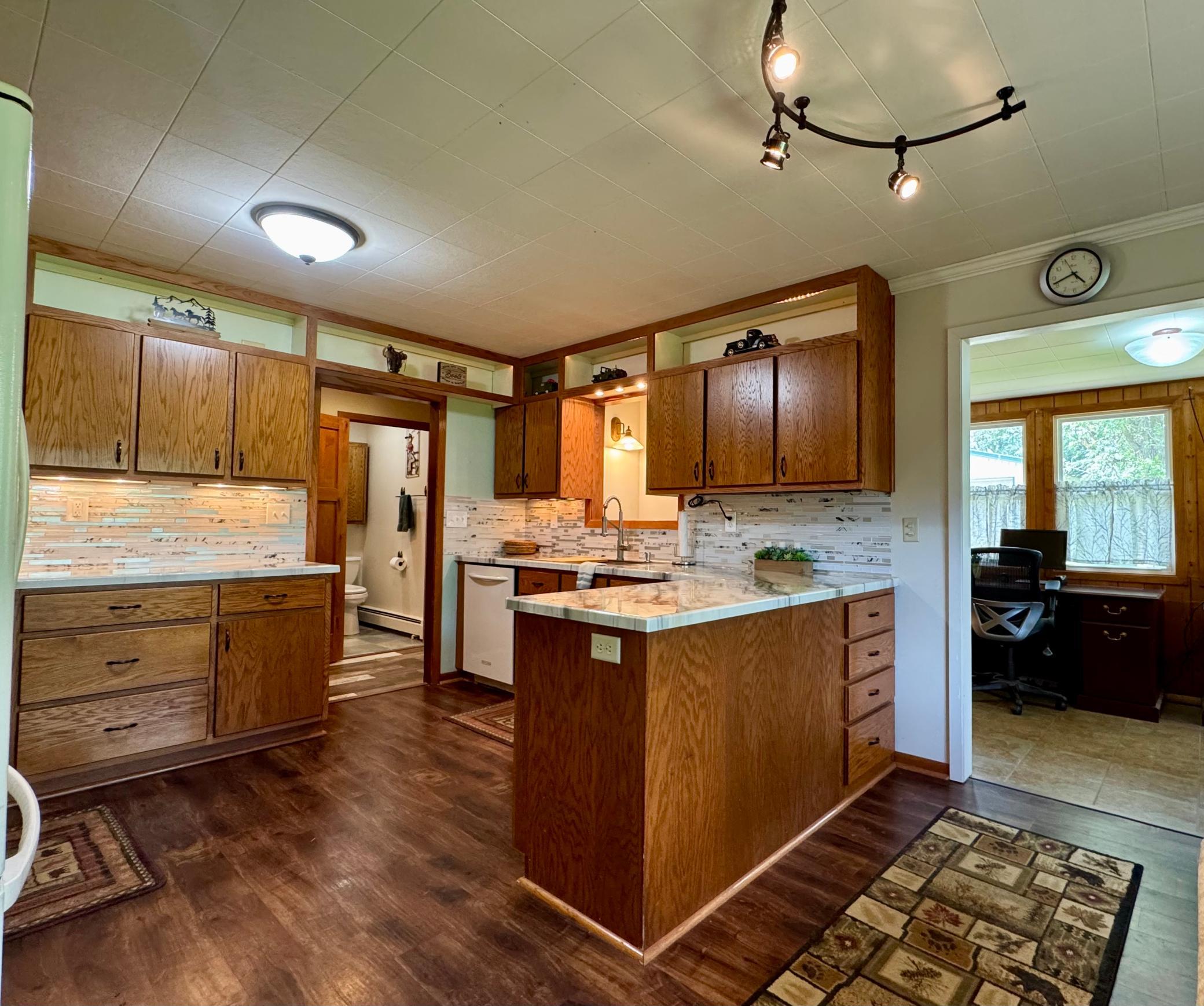 10985 49th Avenue SW