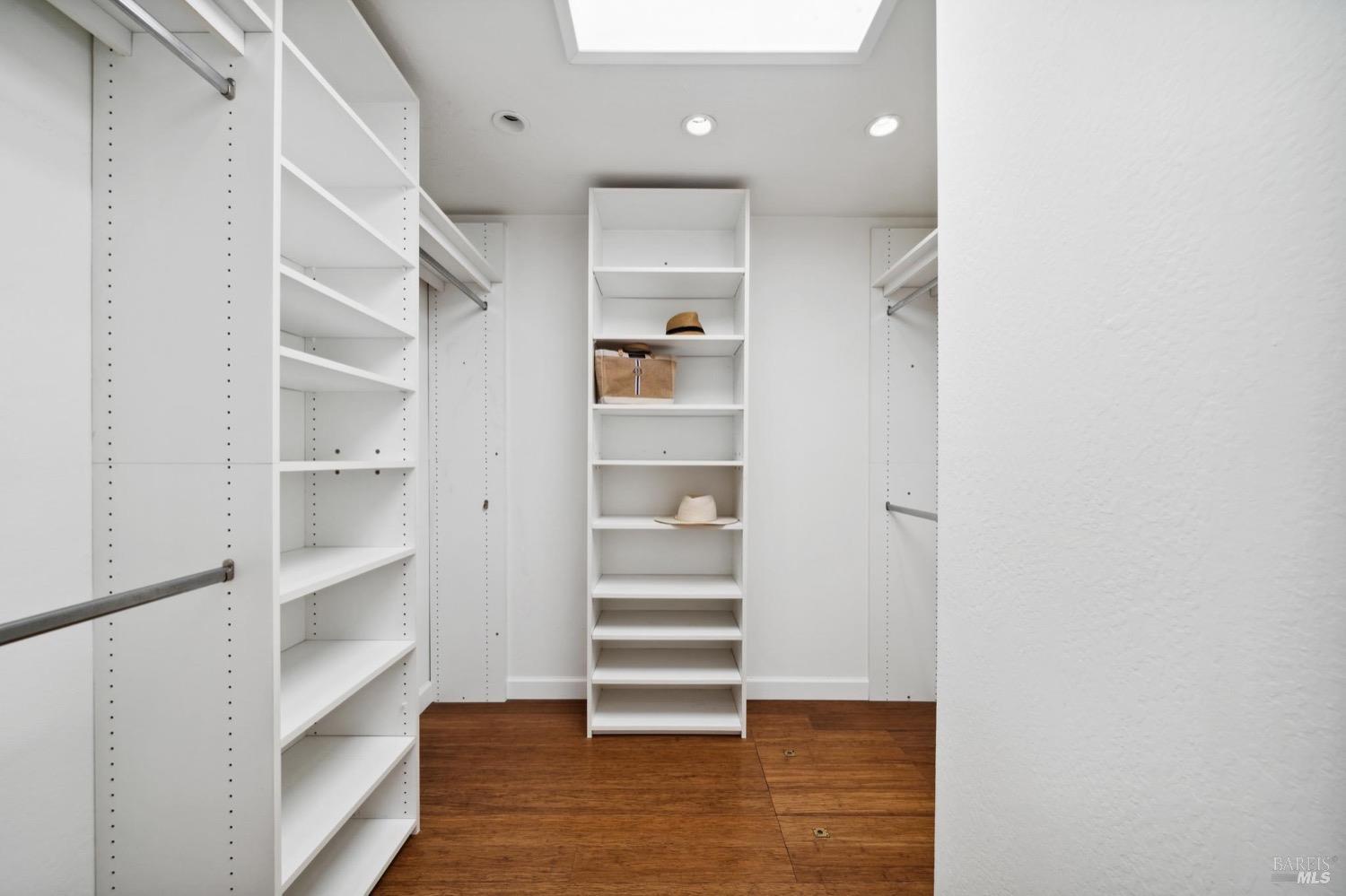 11 Saint Lucia Place