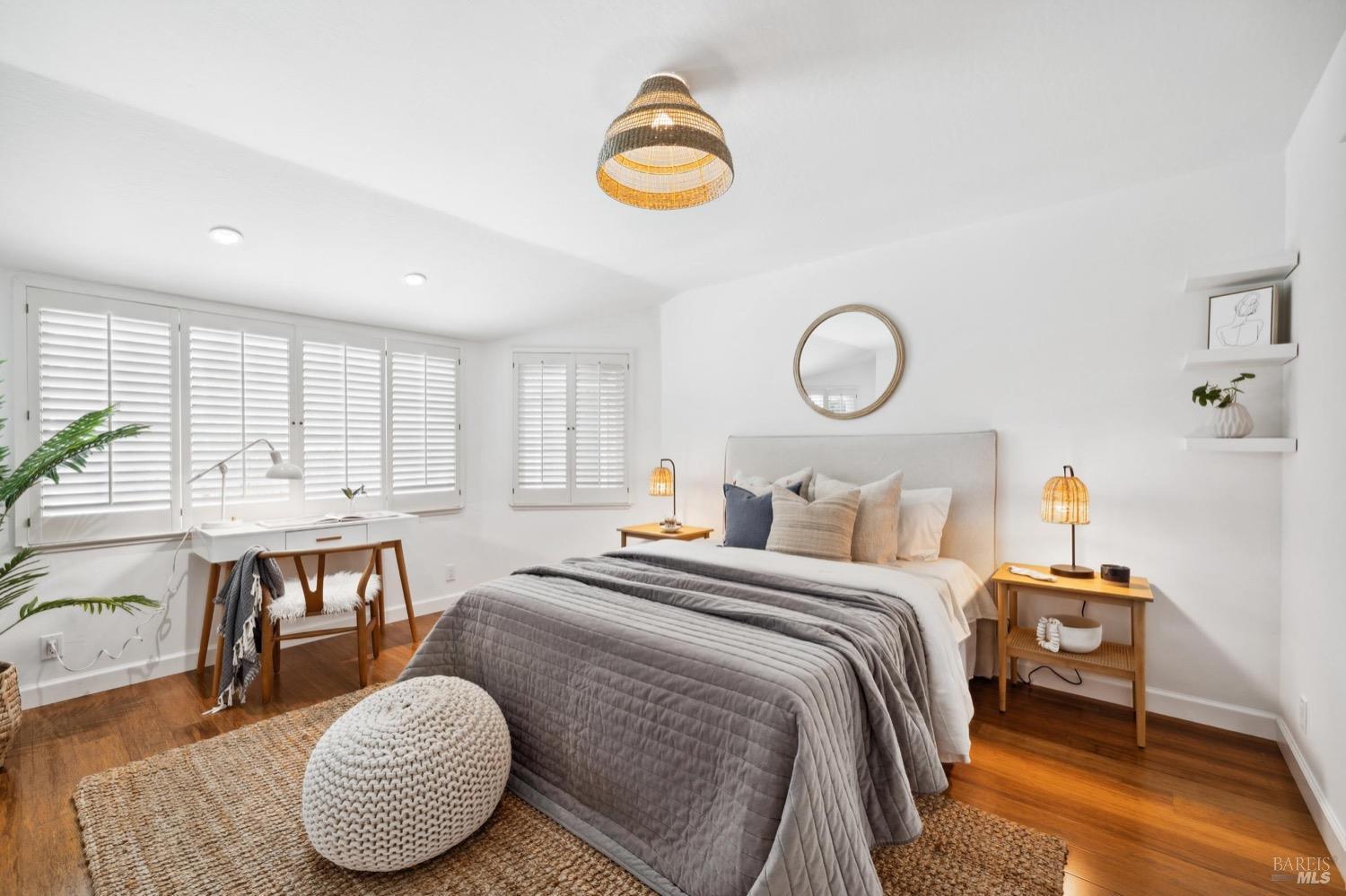 11 Saint Lucia Place