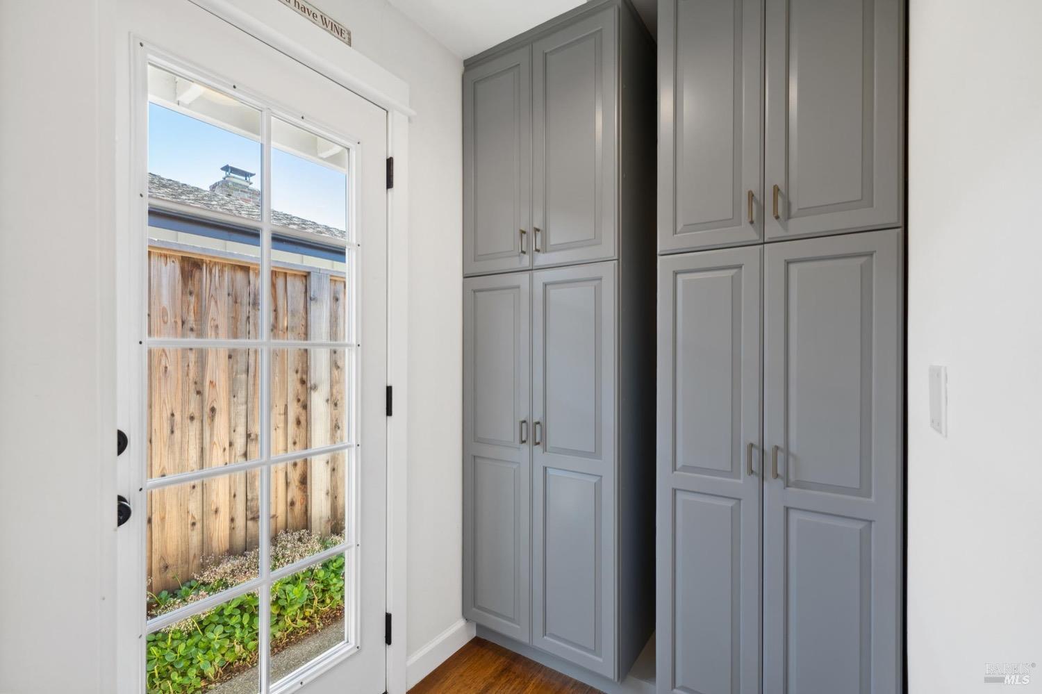 11 Saint Lucia Place