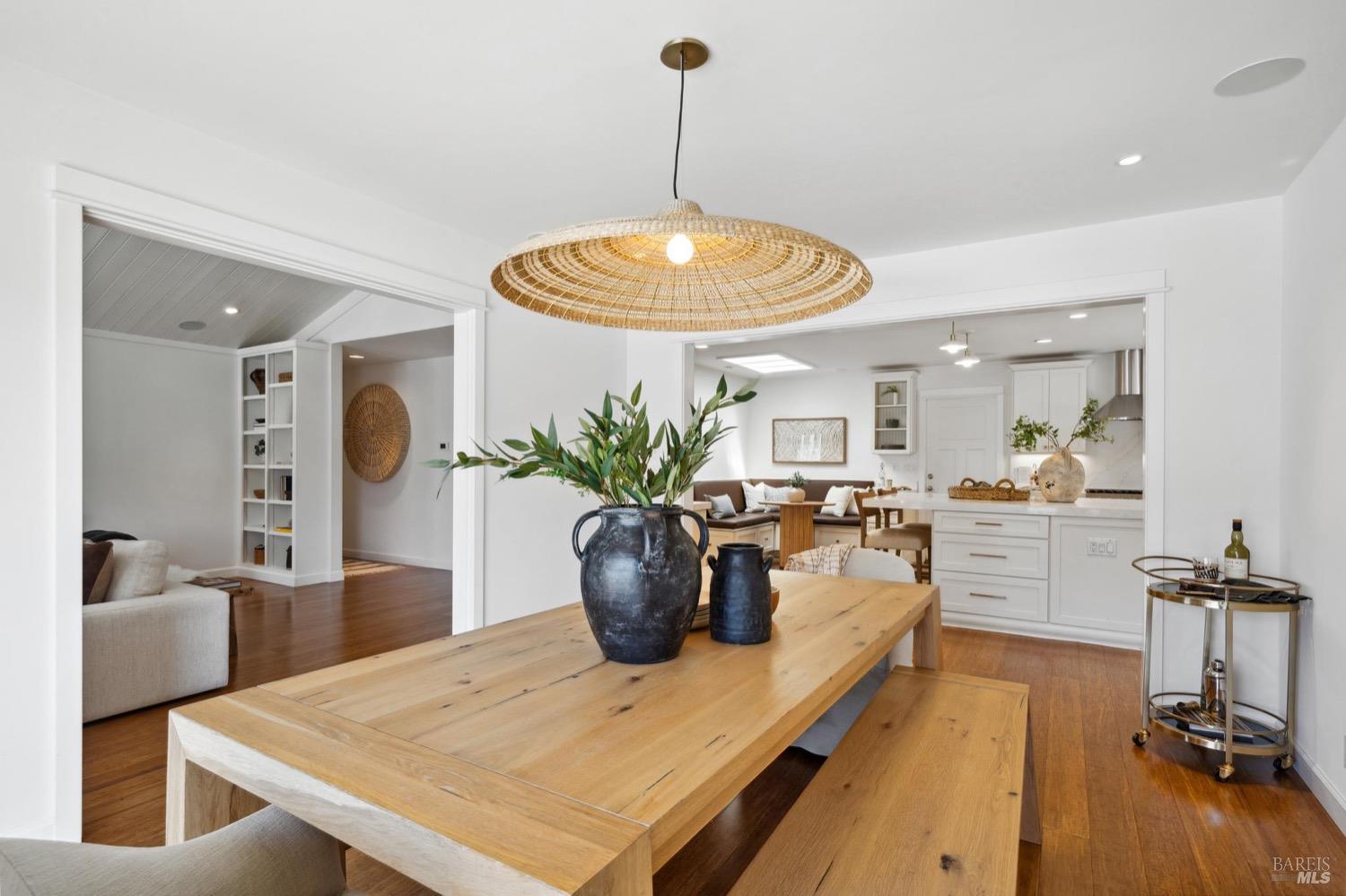 11 Saint Lucia Place