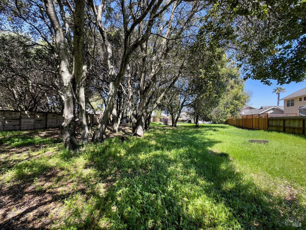 752 Petaluma Boulevard S