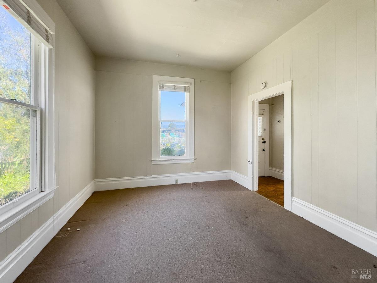 752 Petaluma Boulevard S