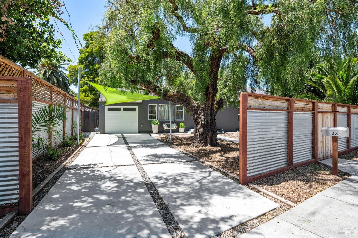 23 Vendola Drive