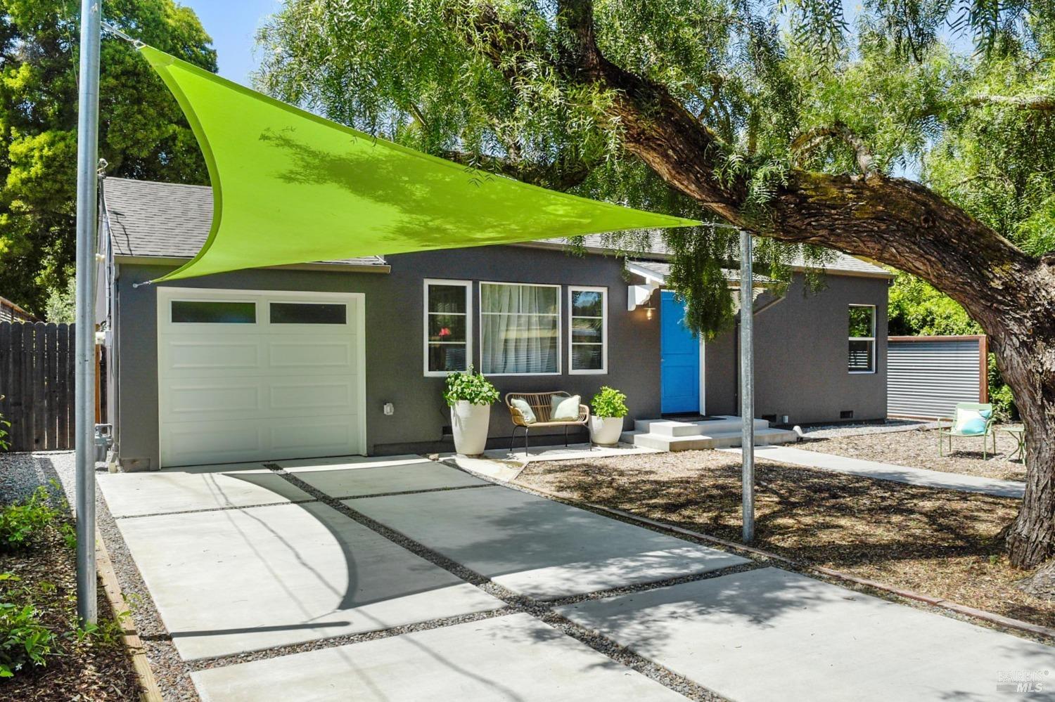 23 Vendola Drive