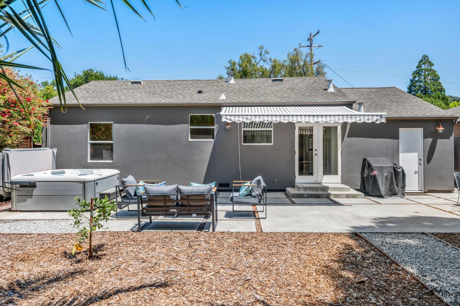 23 Vendola Drive