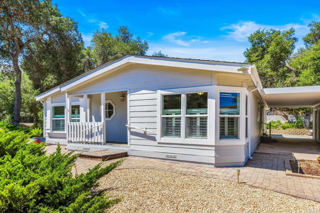 8975 Lawrence Welk Drive 7