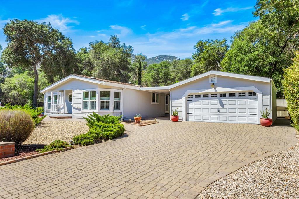 8975 Lawrence Welk Drive 7