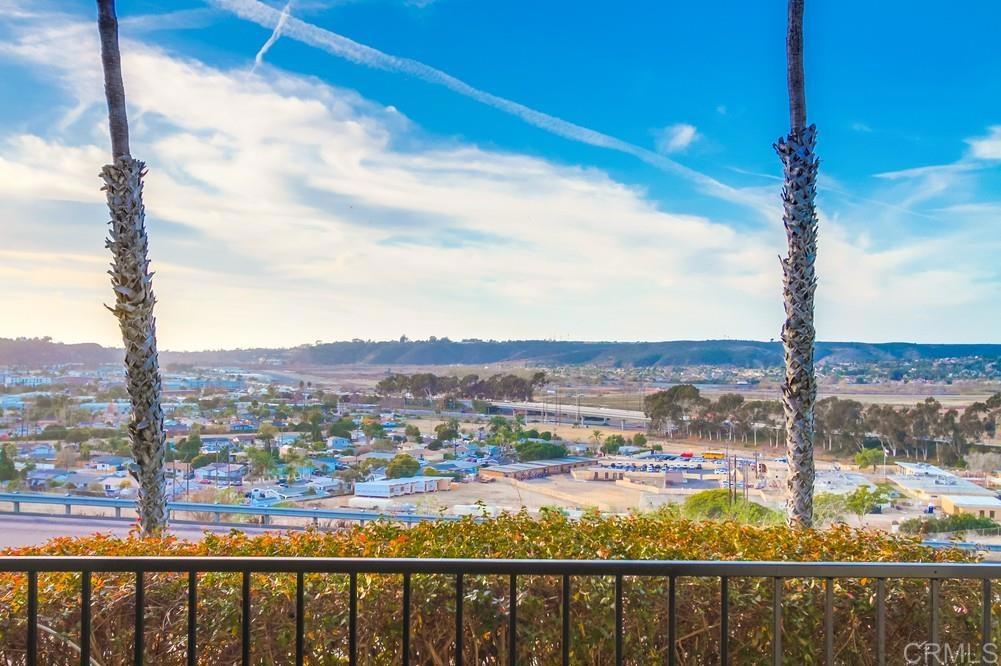 3606 Vista Rey 21