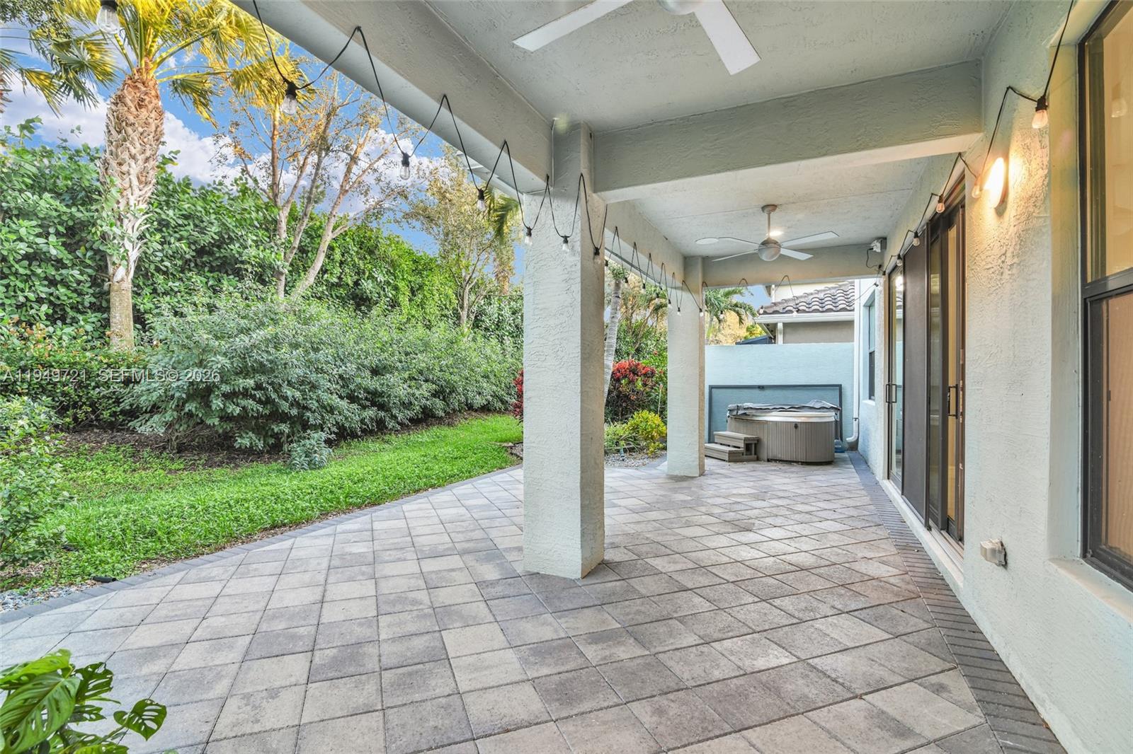 13658 Imperial Topaz Trl