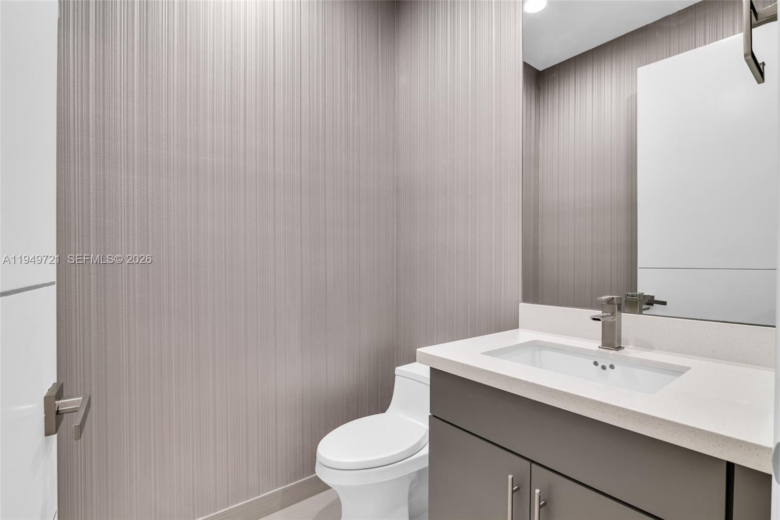 13658 Imperial Topaz Trl