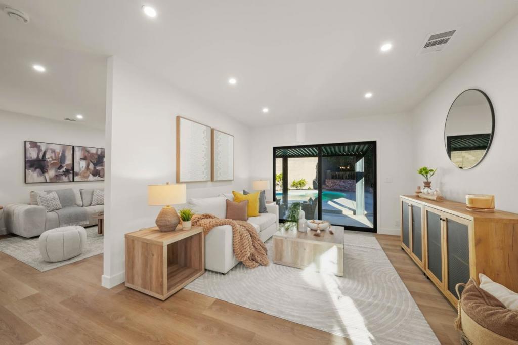 2030 Sierra Wood Drive