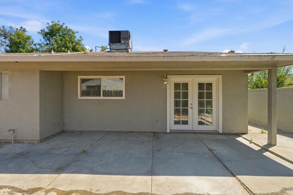 8711 Kelley Drive