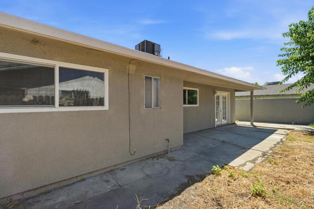 8711 Kelley Drive