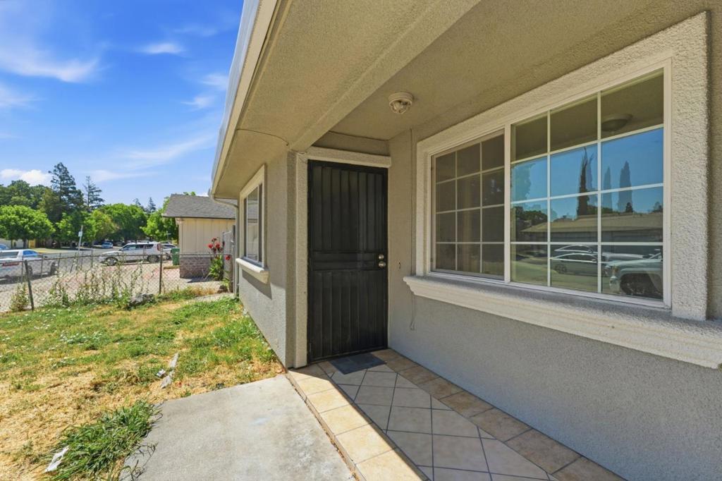 8711 Kelley Drive