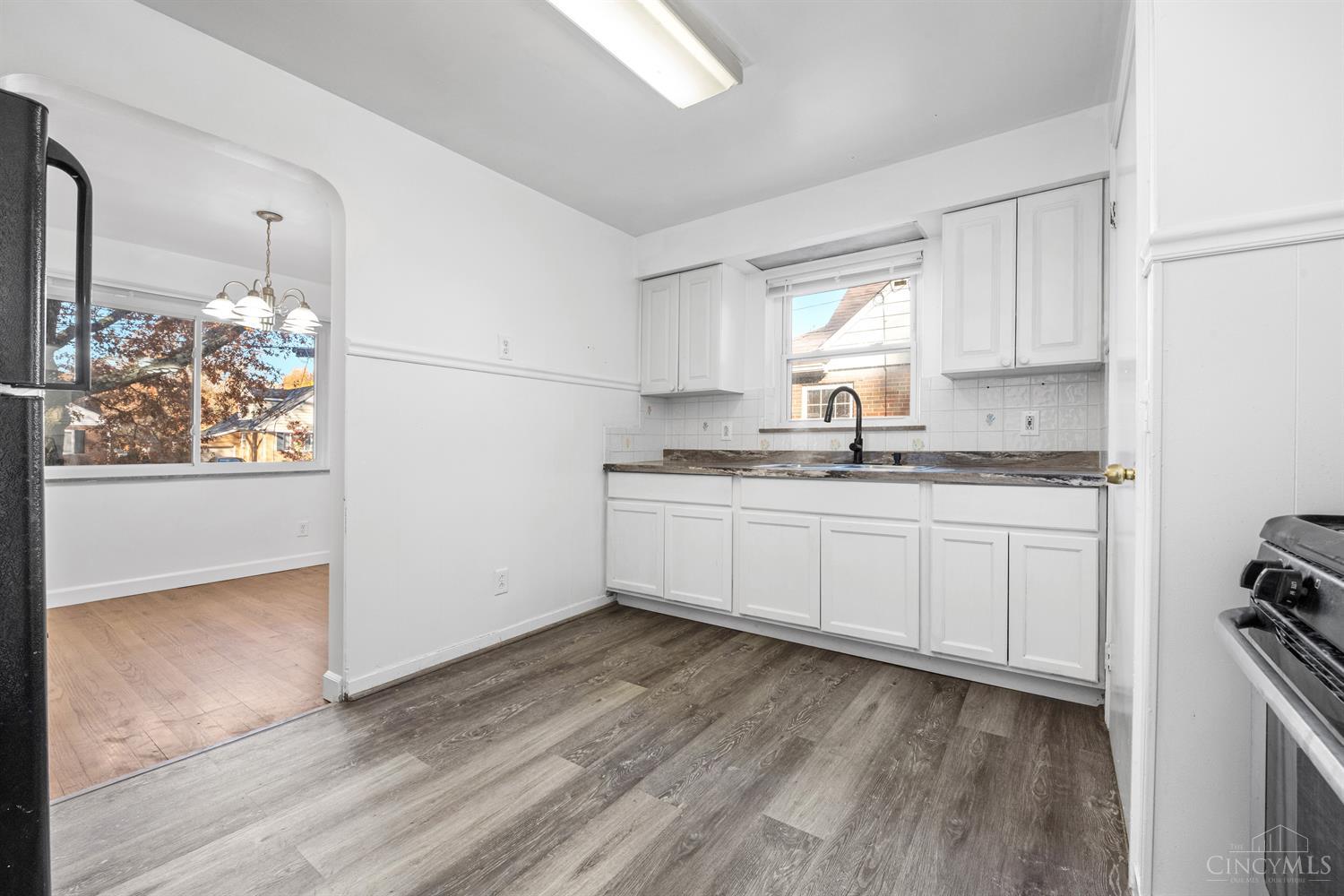 6926 Rob Vern Drive