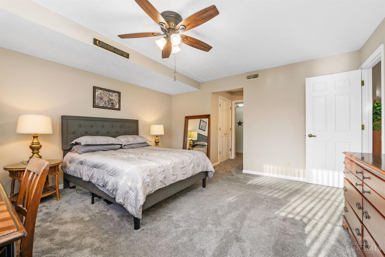 3225 Heritage Square Drive 23