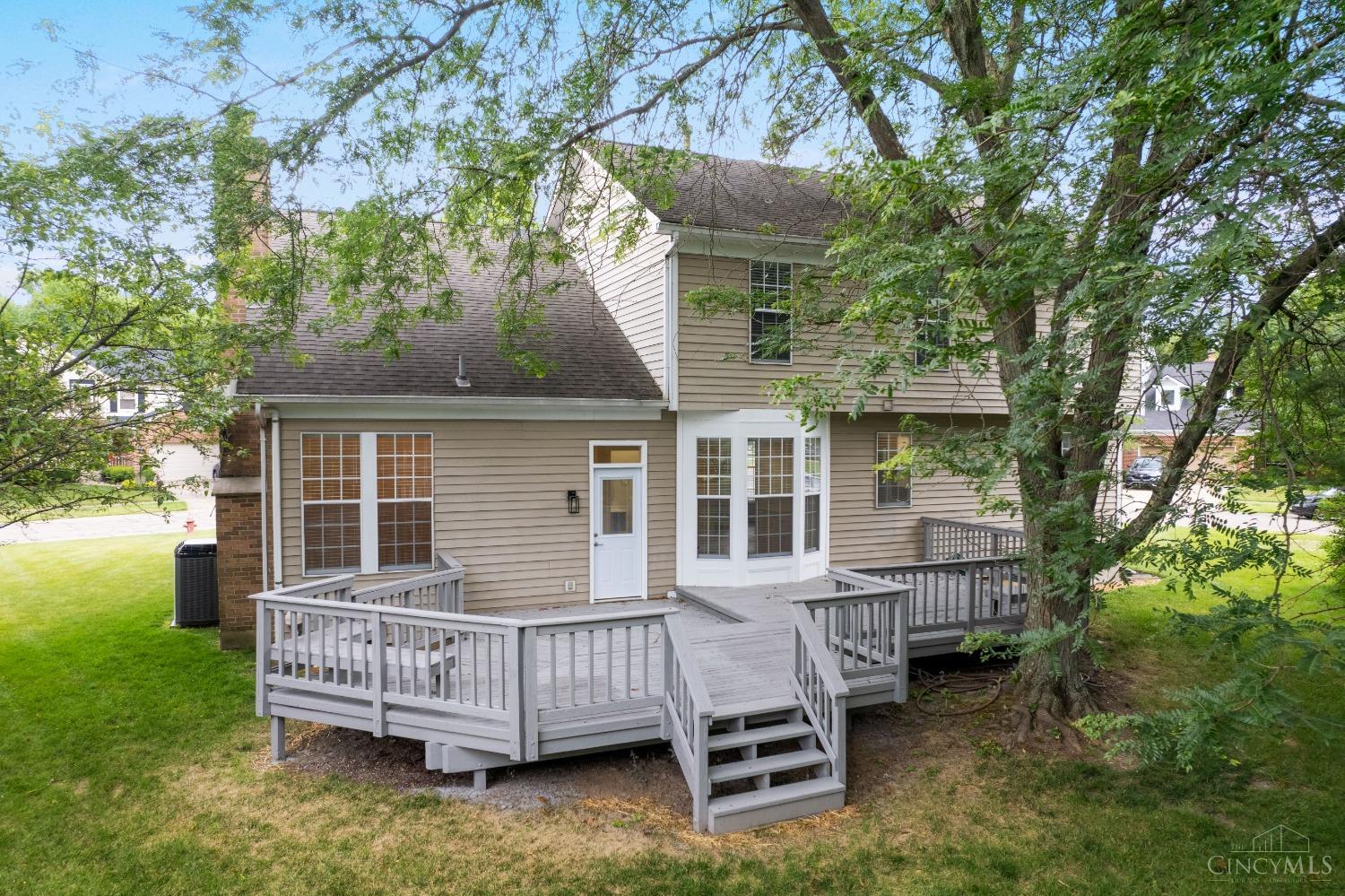 3317 Woodlake Court