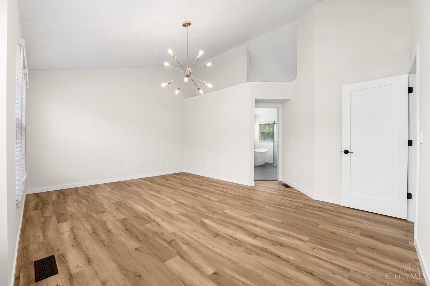 3317 Woodlake Court