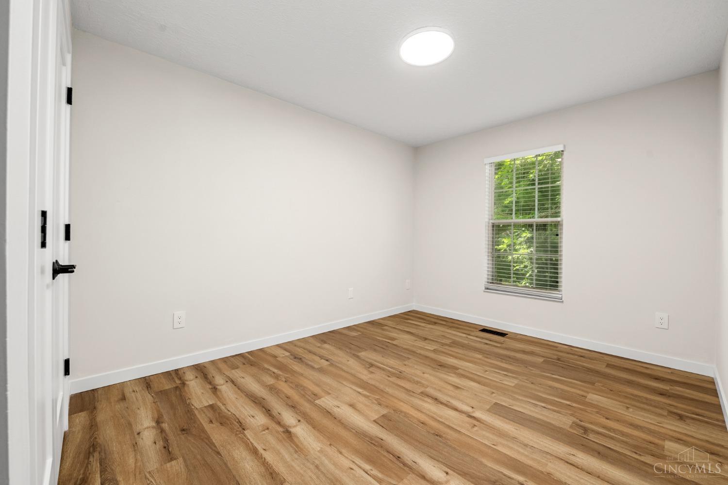 3317 Woodlake Court