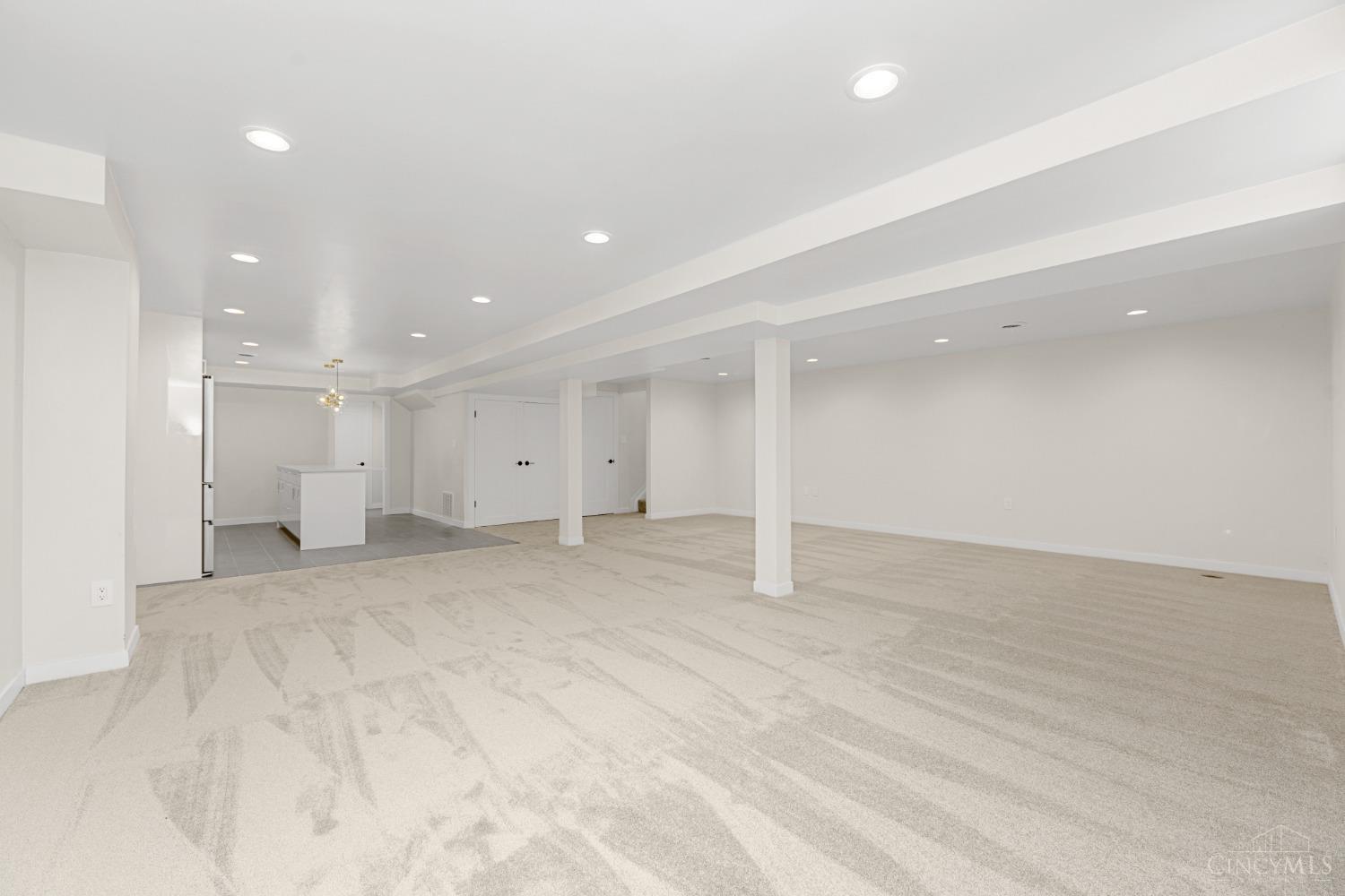3317 Woodlake Court