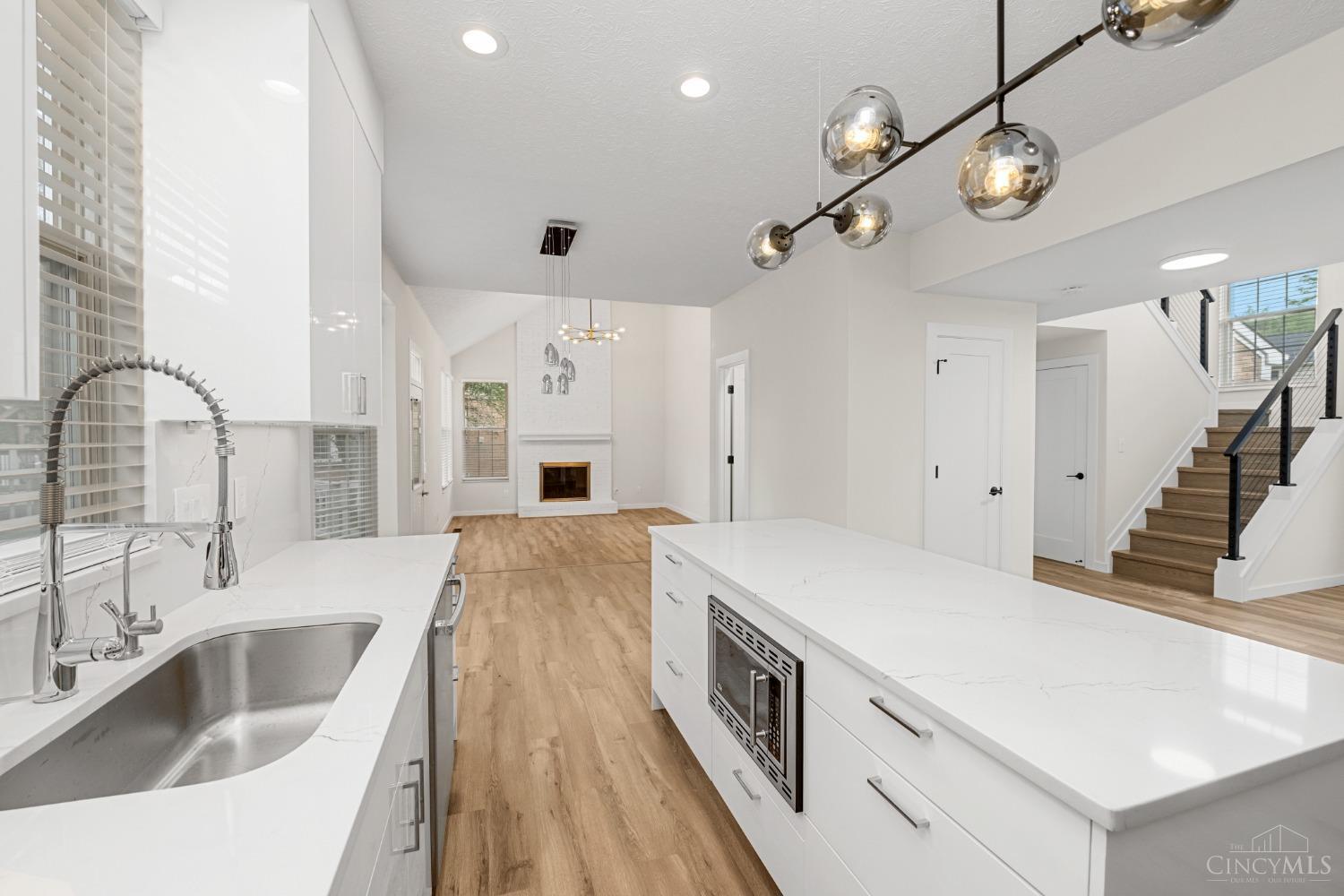 3317 Woodlake Court