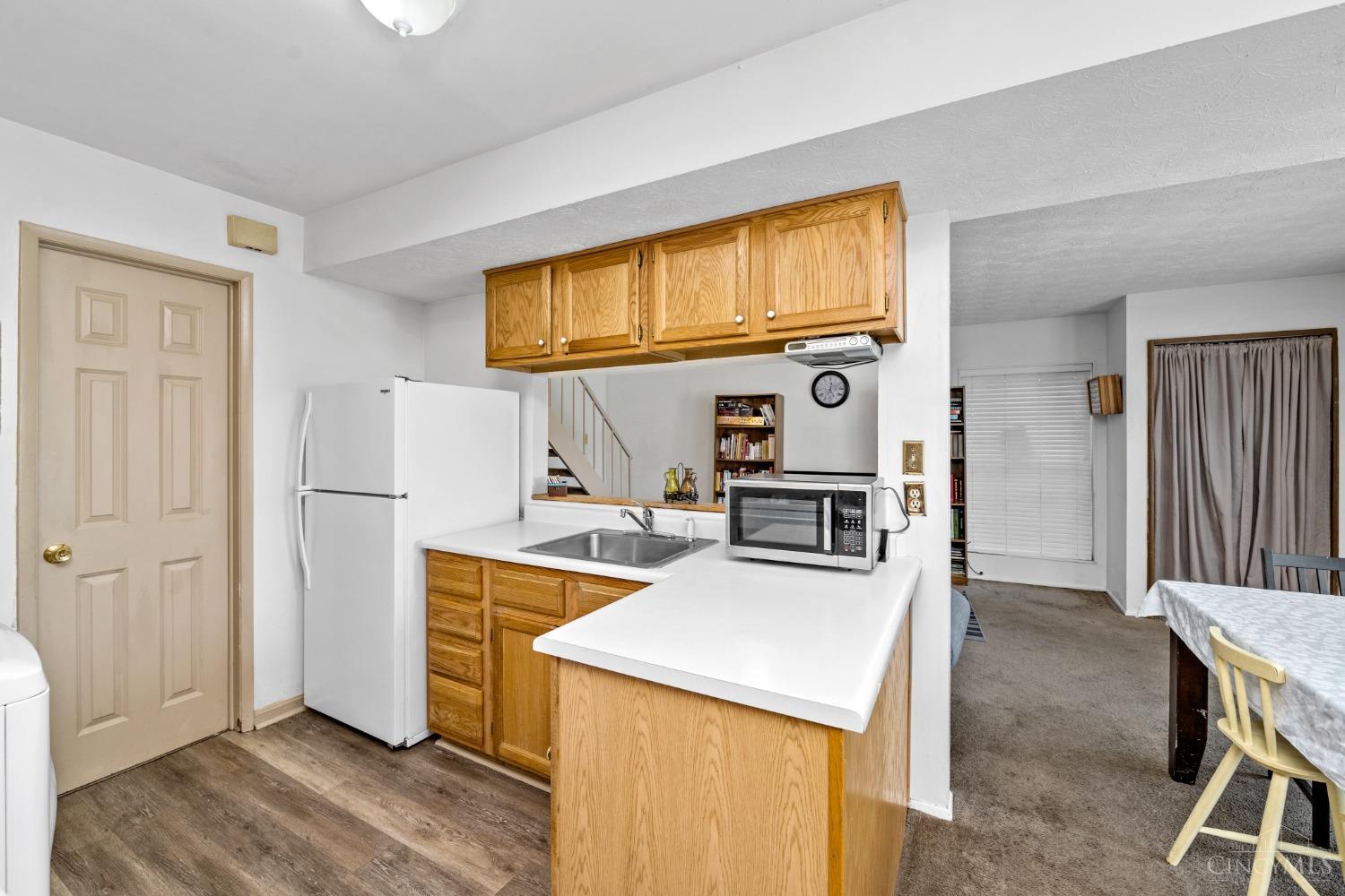 17 Moonbeam Court