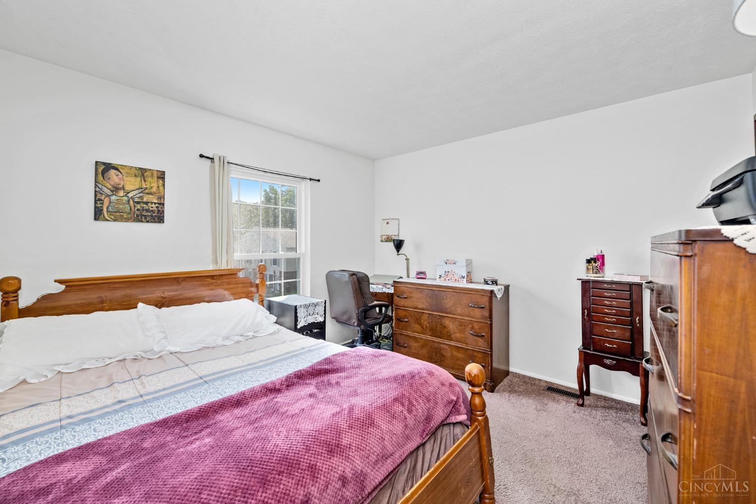 17 Moonbeam Court
