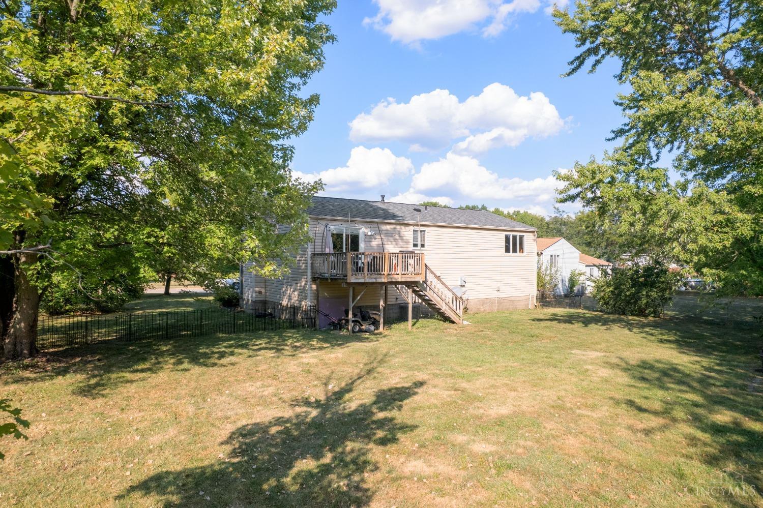 10125 Forestedge Lane