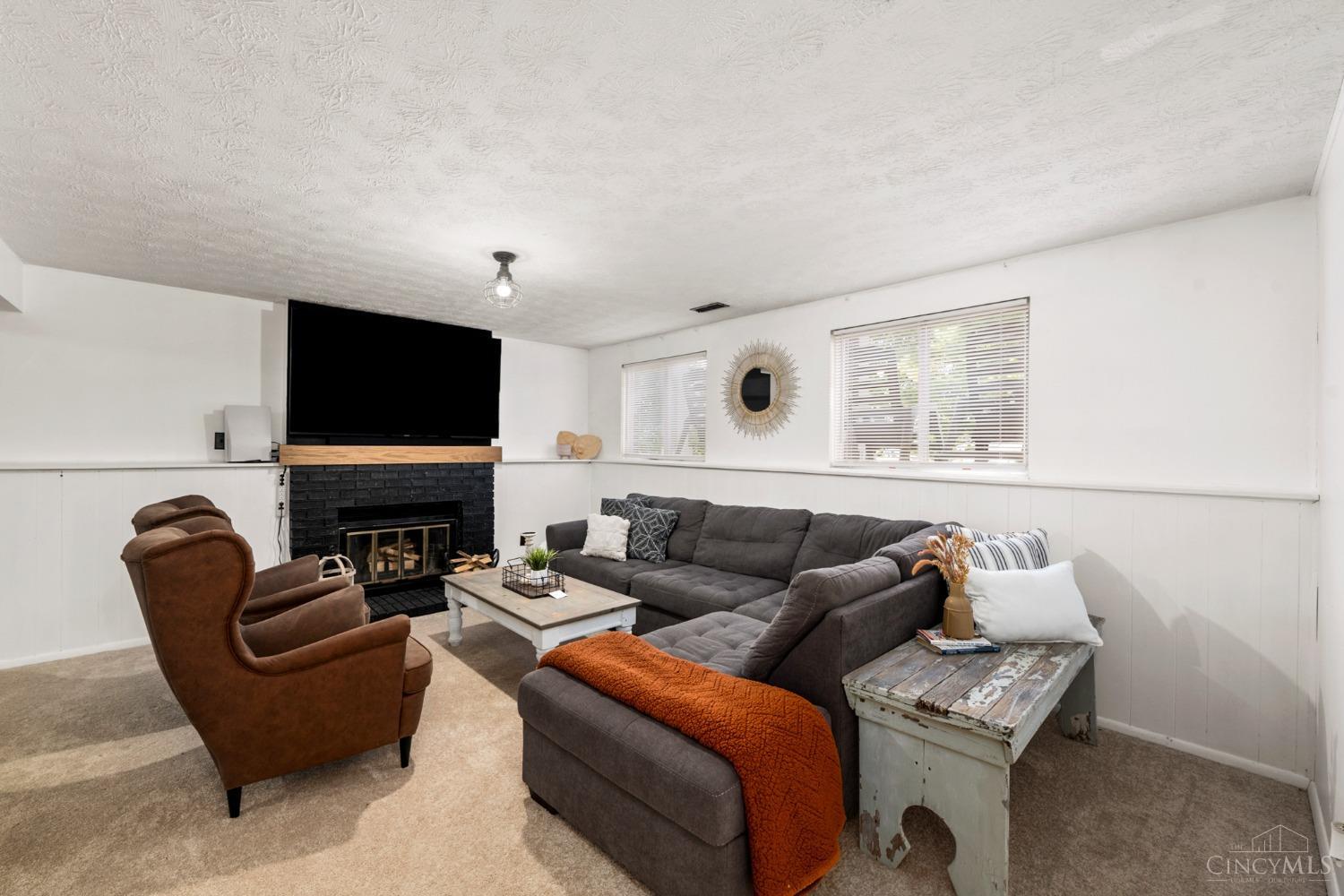 10125 Forestedge Lane