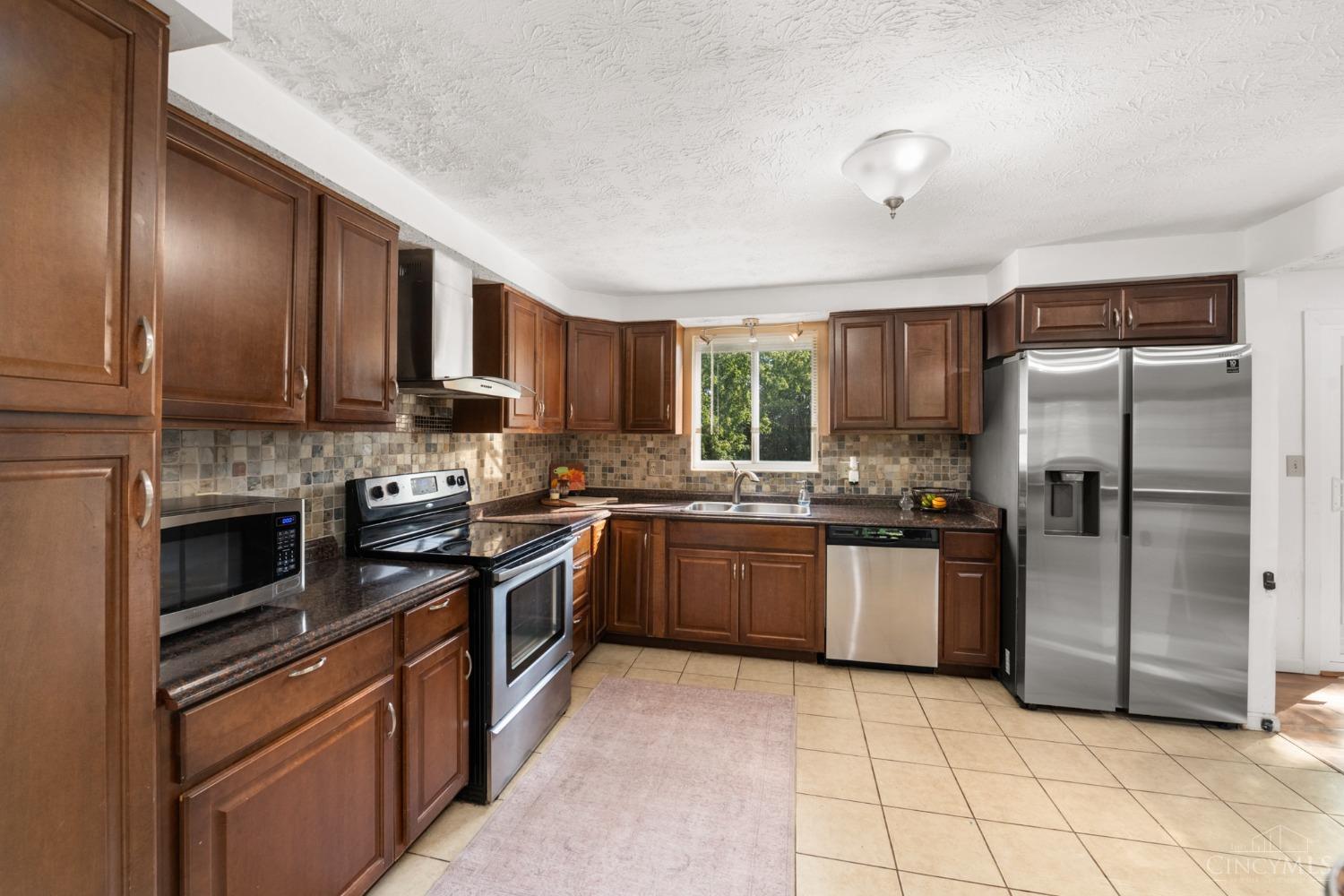 10125 Forestedge Lane
