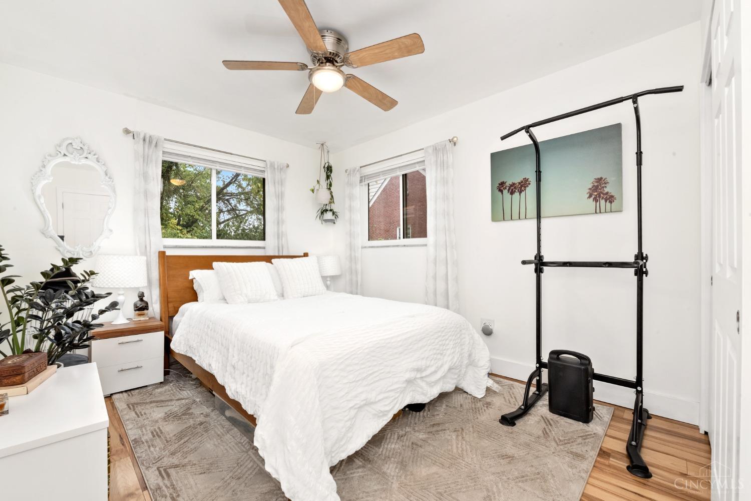 1118 Sunnyslope Drive