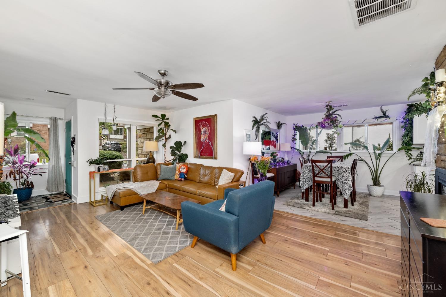 1118 Sunnyslope Drive