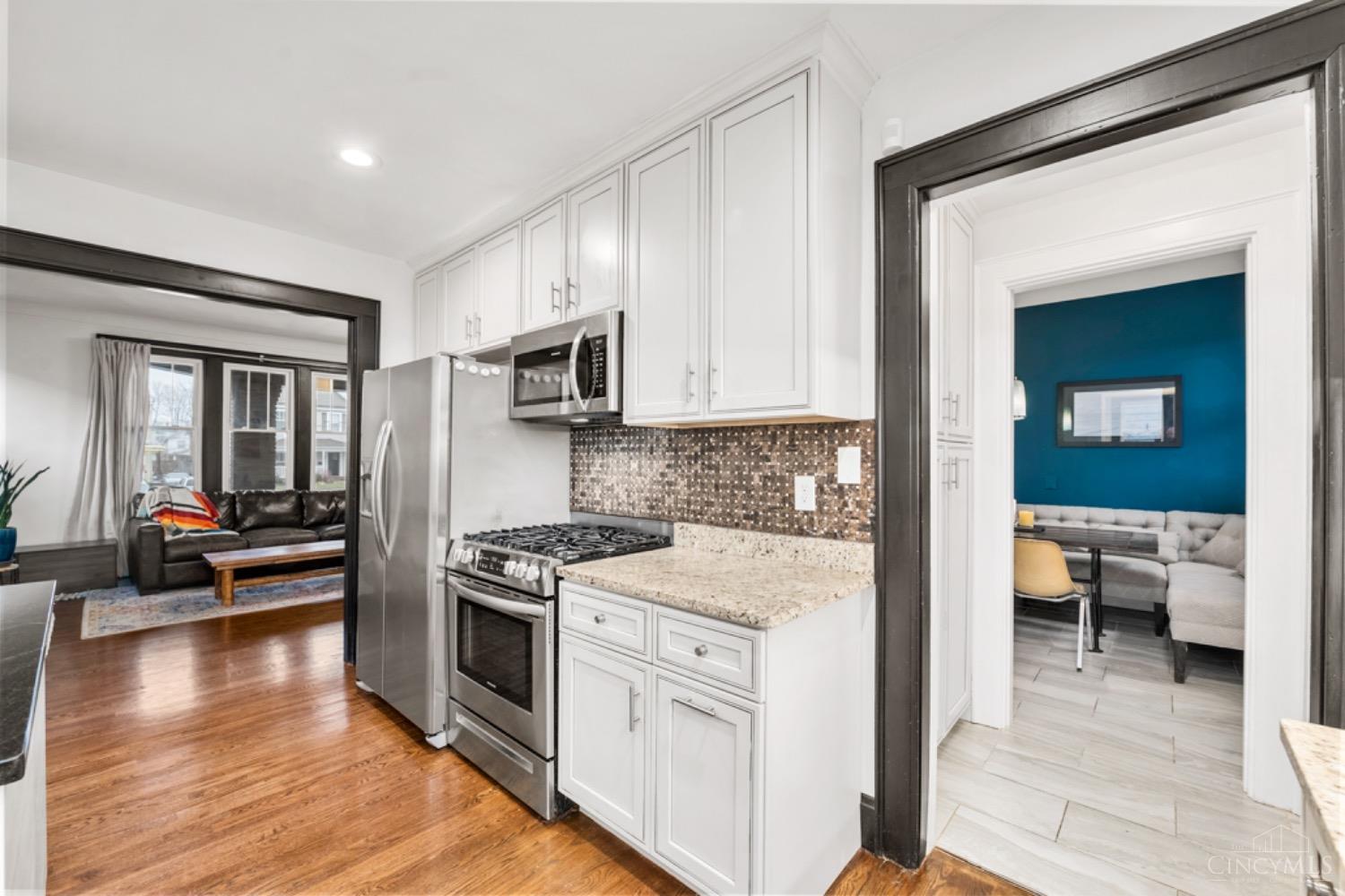 1541 St Leger Place
