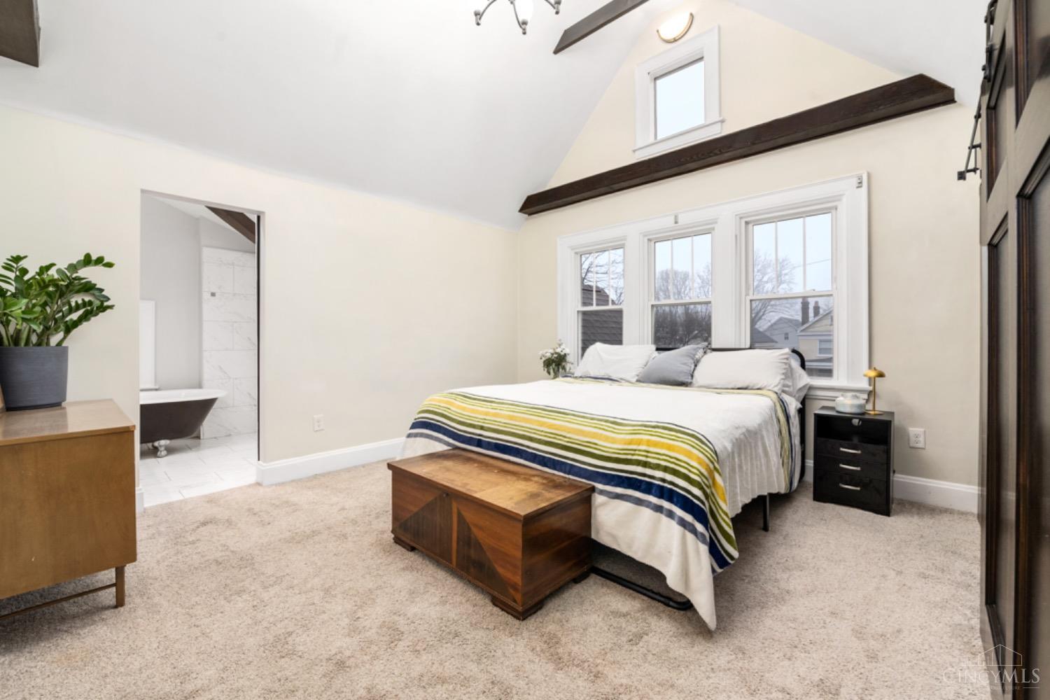 1541 St Leger Place