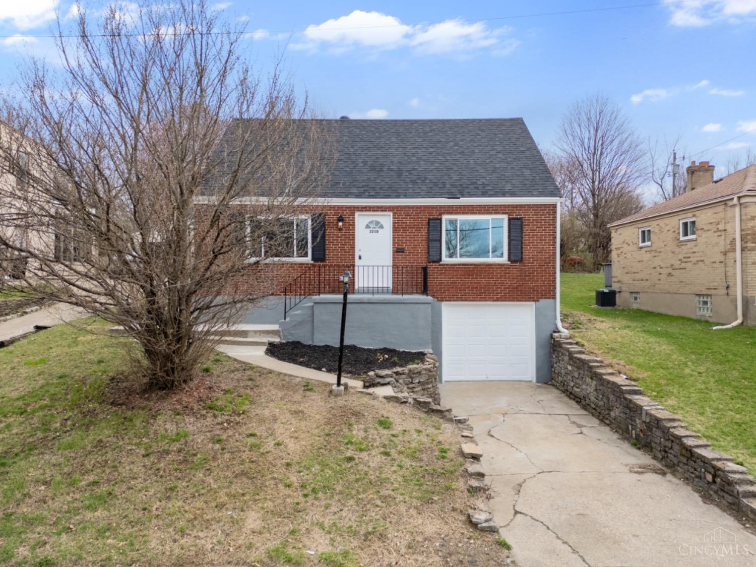 3210 Cavanaugh Avenue