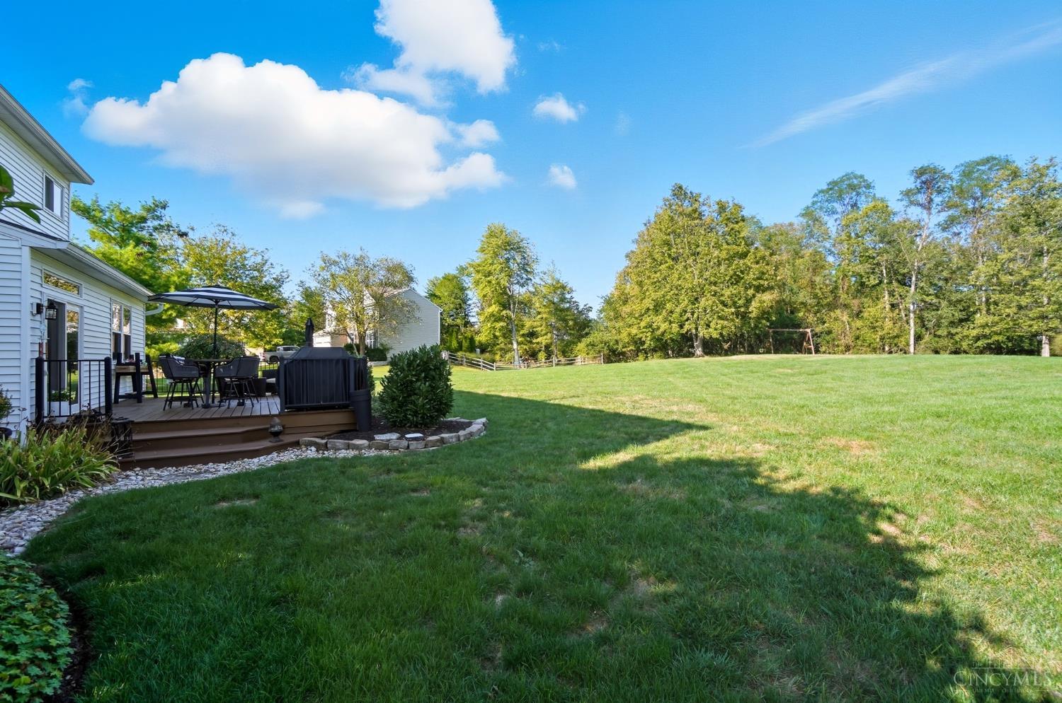 2 Cobblestone Drive