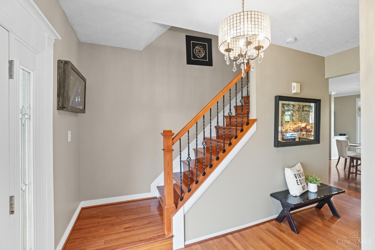 2 Cobblestone Drive