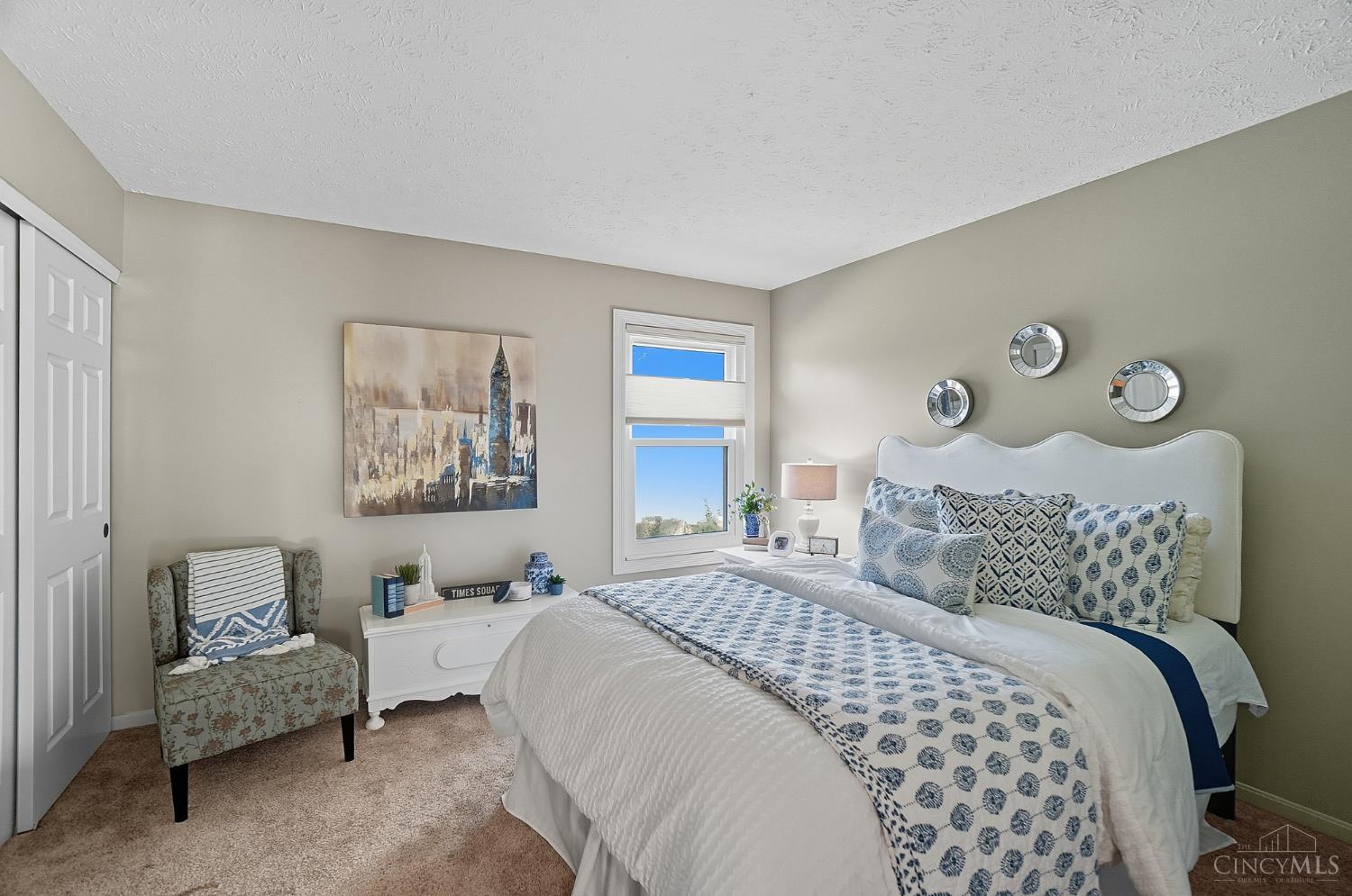 2 Cobblestone Drive