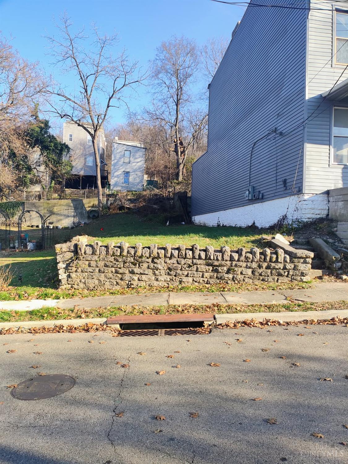 2620 Halstead Street