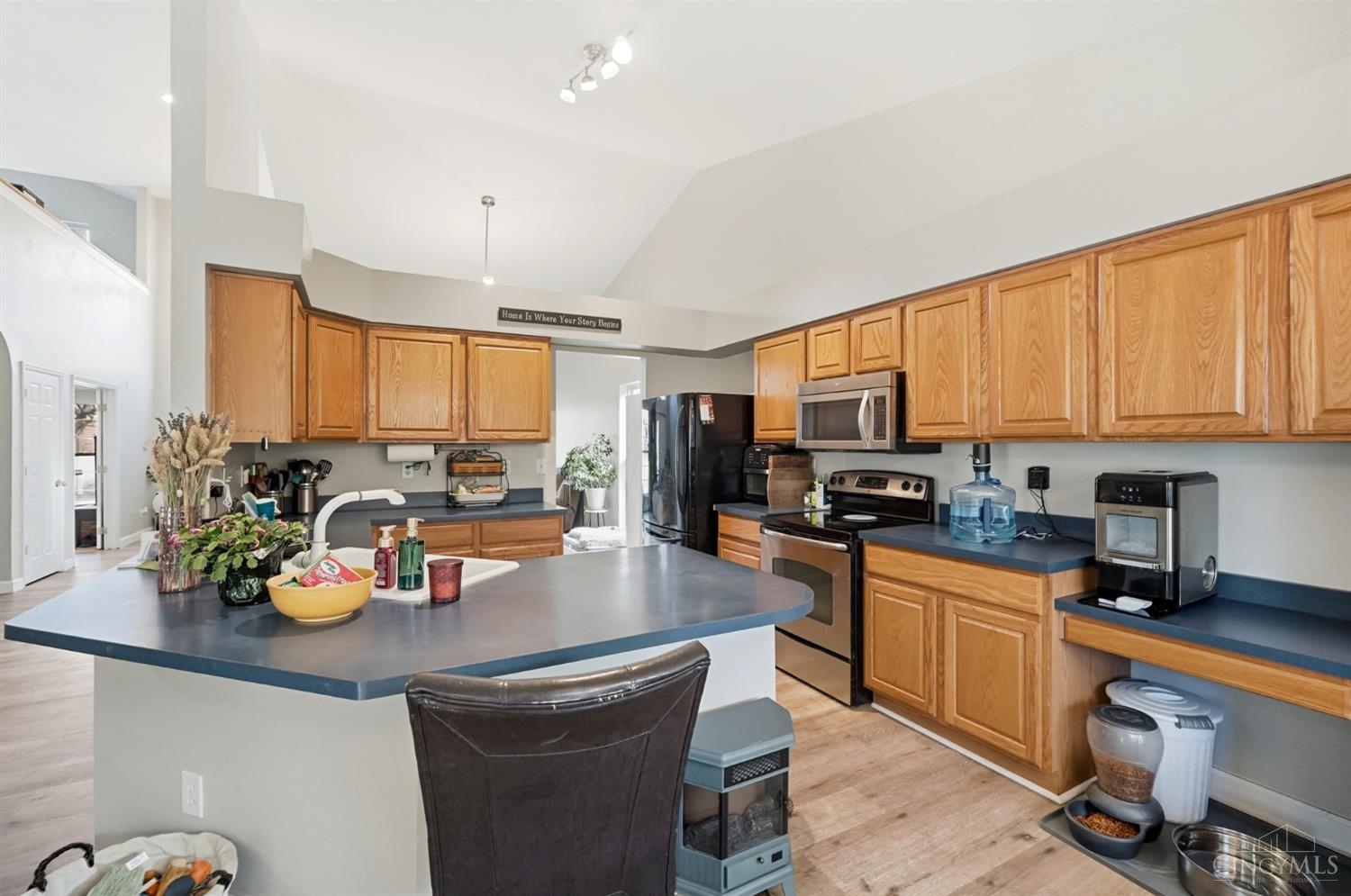 12173 Crestfield Court